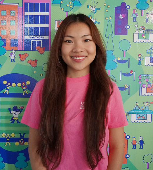 Jeslyn's headshot